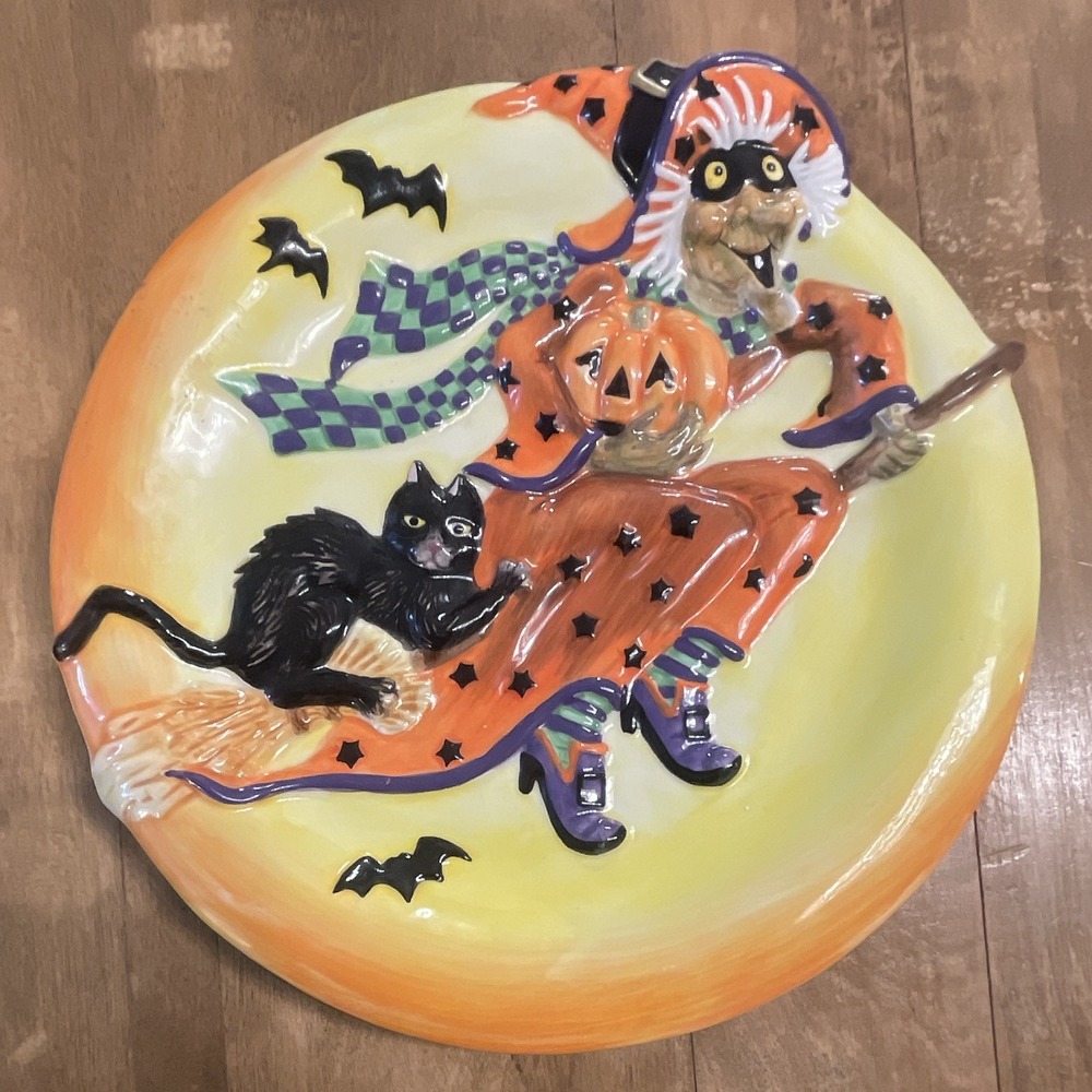 Fitz and Floyd Witch Hazel Halloween Plate Witch Cat Bats set of 4